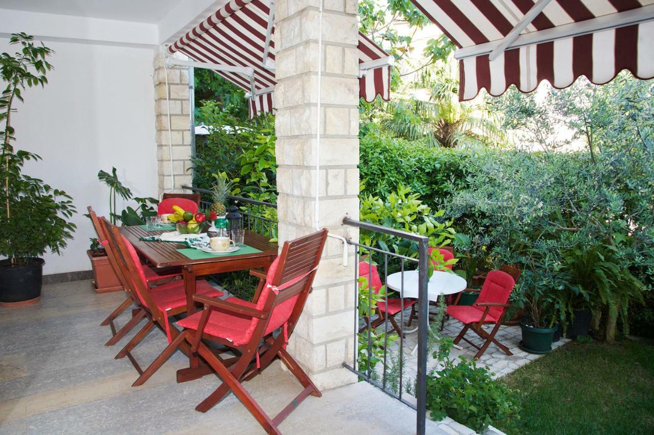 Melanija 2 Appartement Rovinj Buitenkant foto